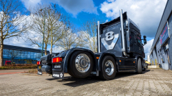 20260329-Tom-Holding-00361